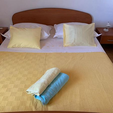 Captain'S House Baška Voda Екстериор снимка