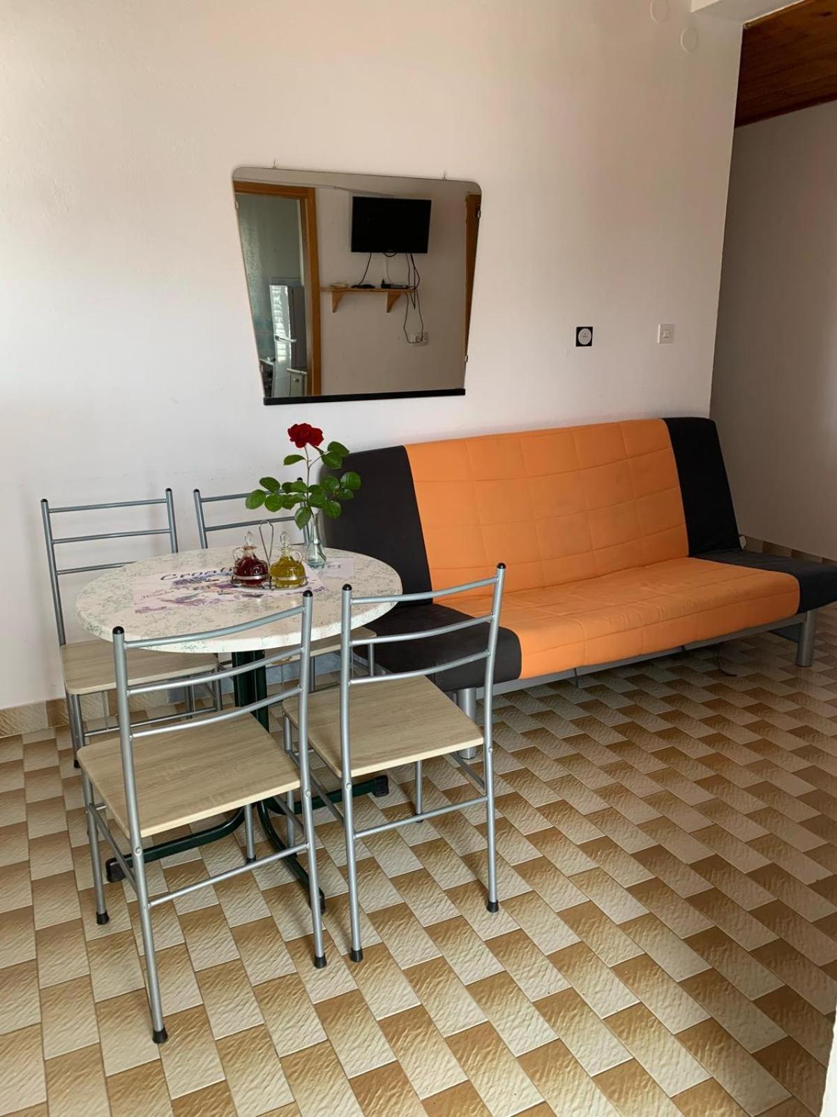 Captain'S House Baška Voda Екстериор снимка