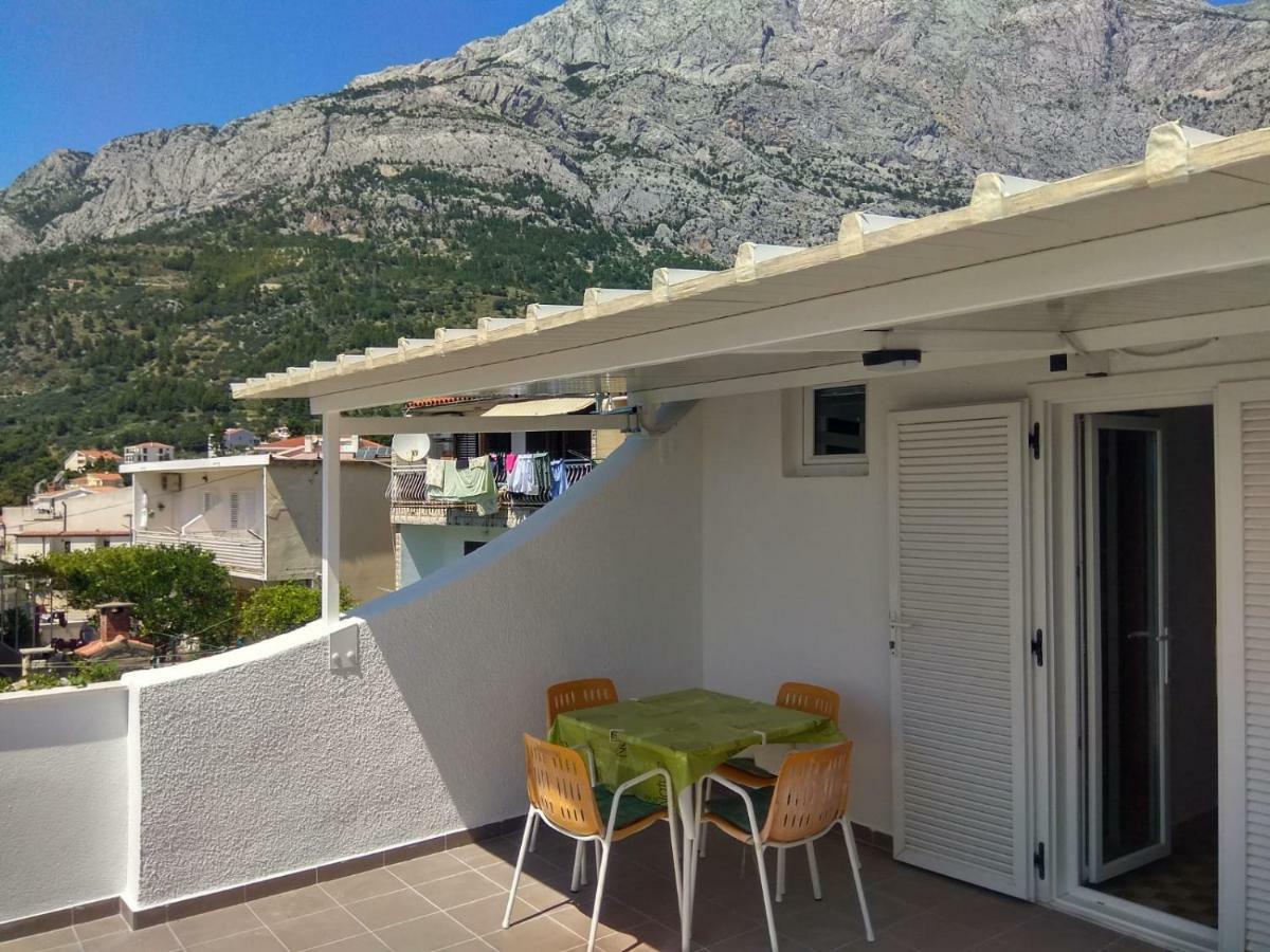 Captain'S House Baška Voda Екстериор снимка