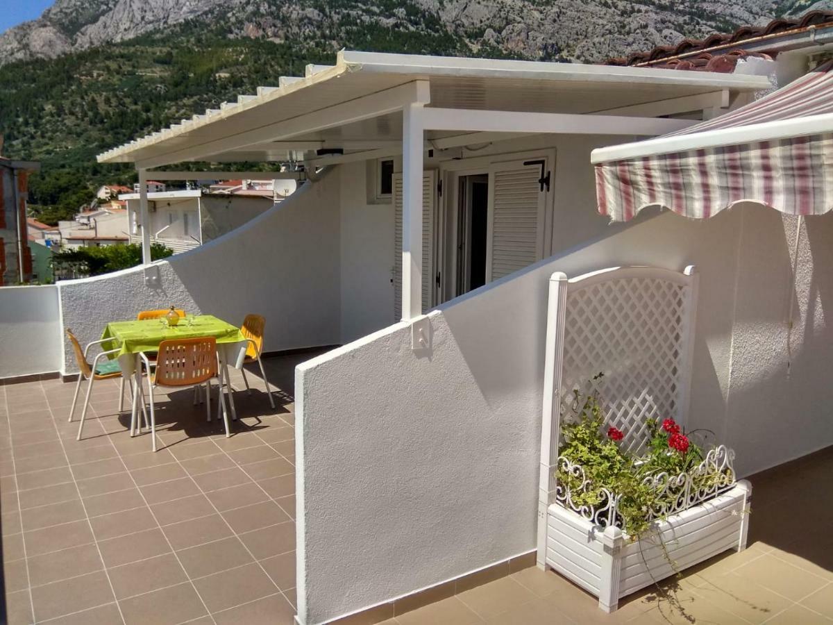 Captain'S House Baška Voda Екстериор снимка